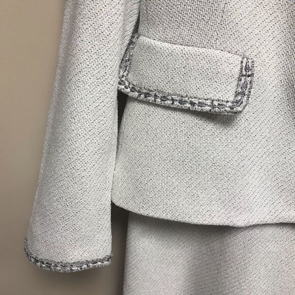 Nipon Boutique skirt and jacket suit.    Size 10P - Picture 6 of 13